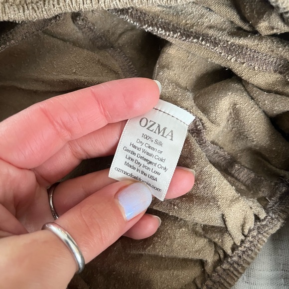 Ozma Georgia top in Regan silk noil, Laurel size small - Picture 5 of 5